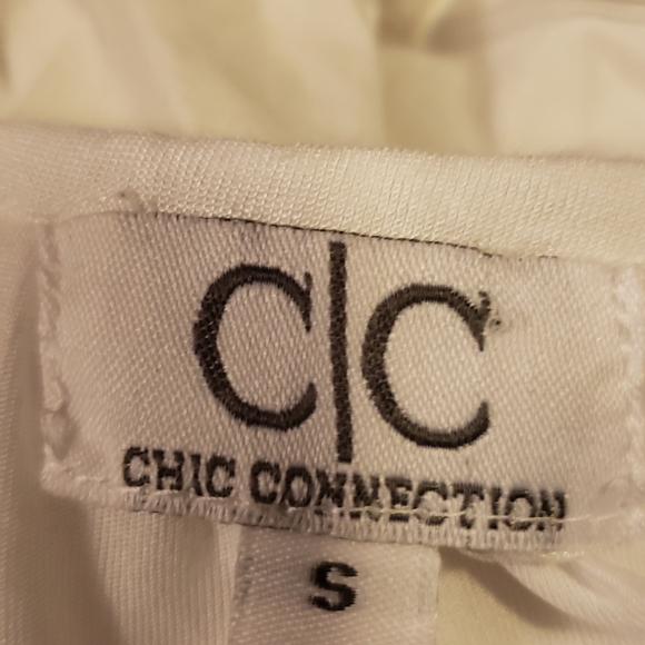 Chic Connection Dress - Picture 5 of 5